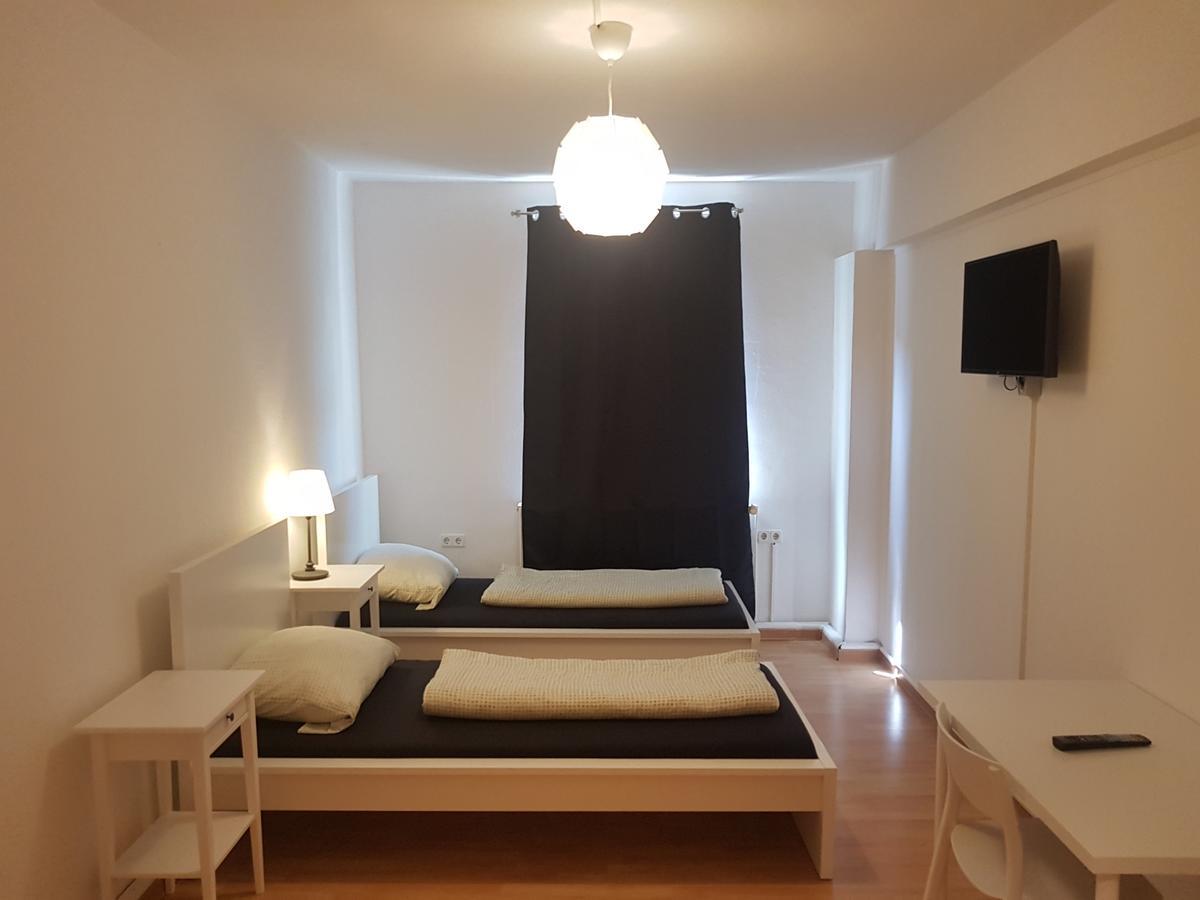 Shiva'S Citysleep Кьолн Екстериор снимка